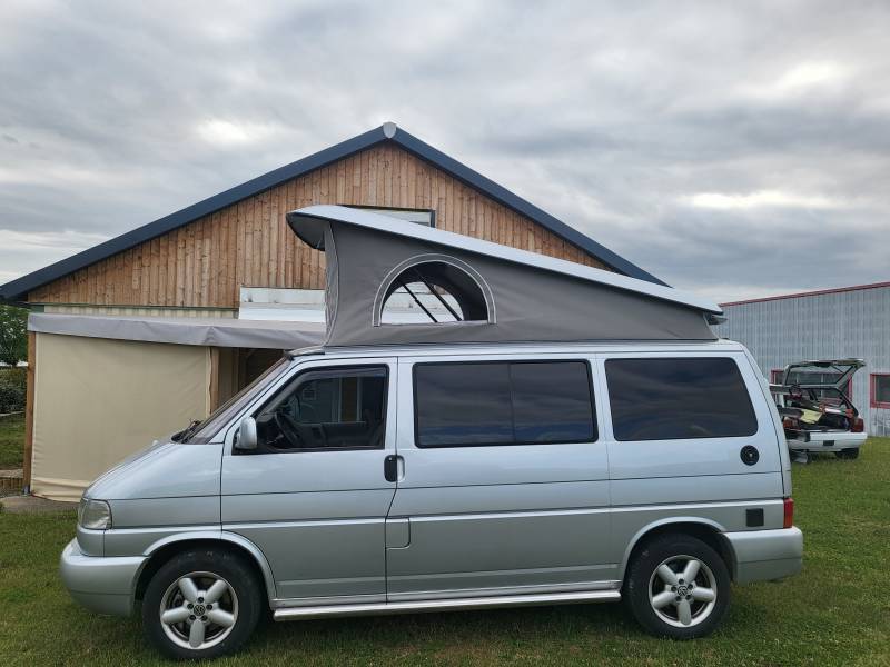 Confection et pose d'une toile non isolée façon origine de volkswagen T5 près de REIMS